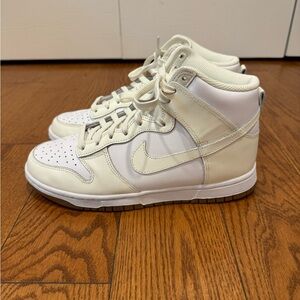 WOMEN’S DUNK HIGH 'SAIL GUM'